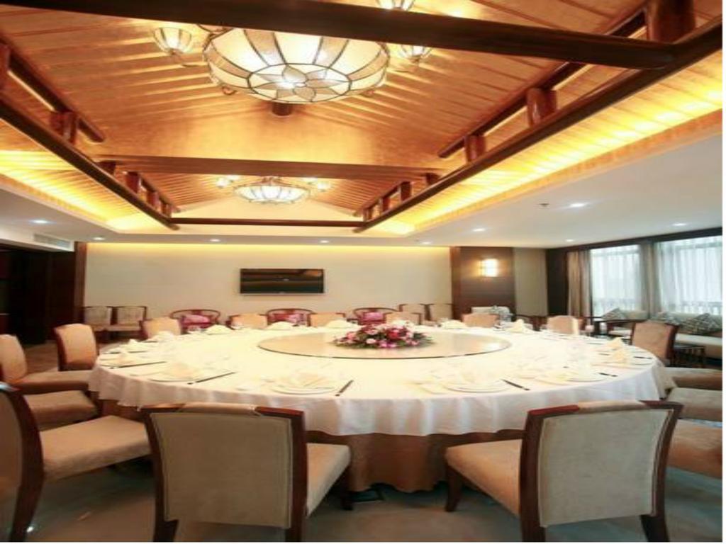 Kangte Wangfu Hotel Of Resort And Conference Sanya Exterior photo