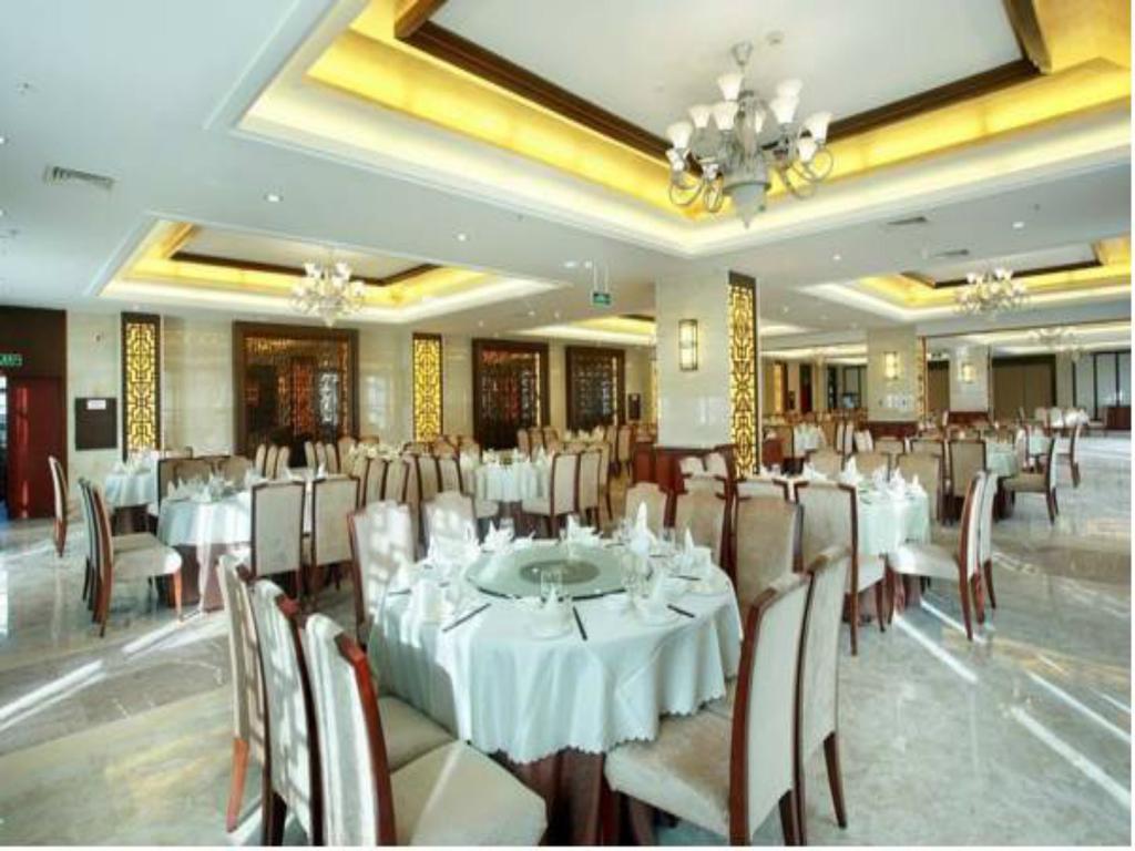 Kangte Wangfu Hotel Of Resort And Conference Sanya Exterior photo